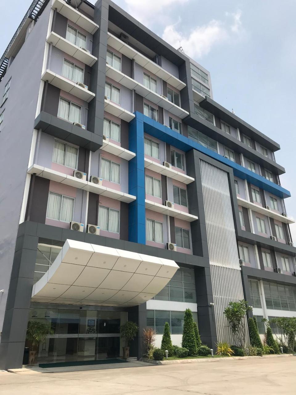 Hotel Broadway Yangon Ngoại thất bức ảnh